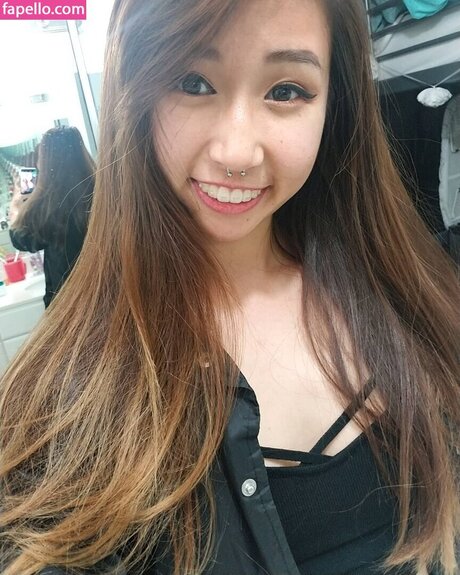 Sophia Phan star porn photo