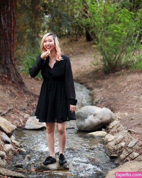 Sophia Phan sex pornstar pictures