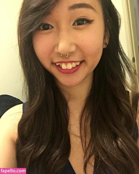 Sophia Phan model adult pics