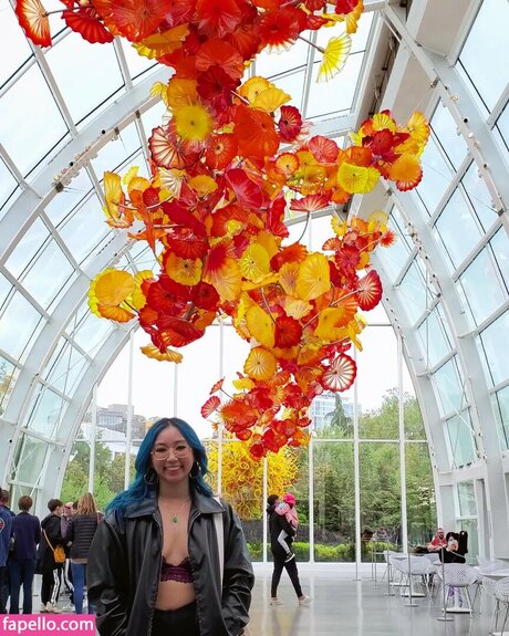 Sophia Phan model photo