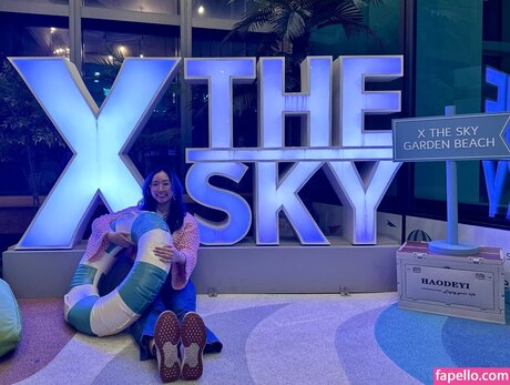 Sophia Phan model hot galleries