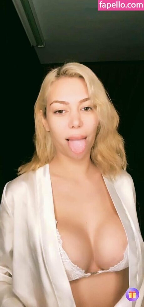 busty bbw onlyfans art porn pic