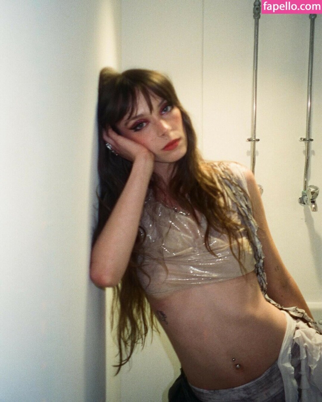 Holly Humberstone star naked pic