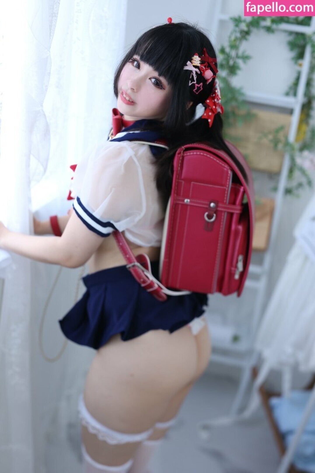 Rinanekomeow naked model pic