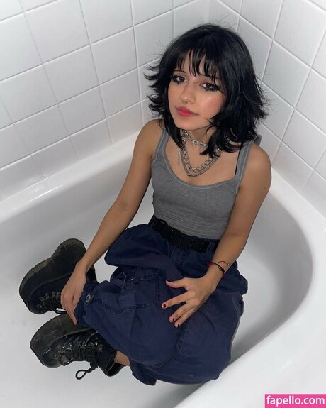 Violent Vira star xxx pictures