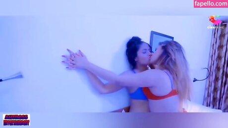 Manvi Chugh hot actress photo