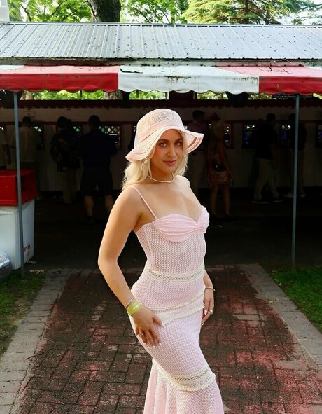 Sabrina Brier model nice archive