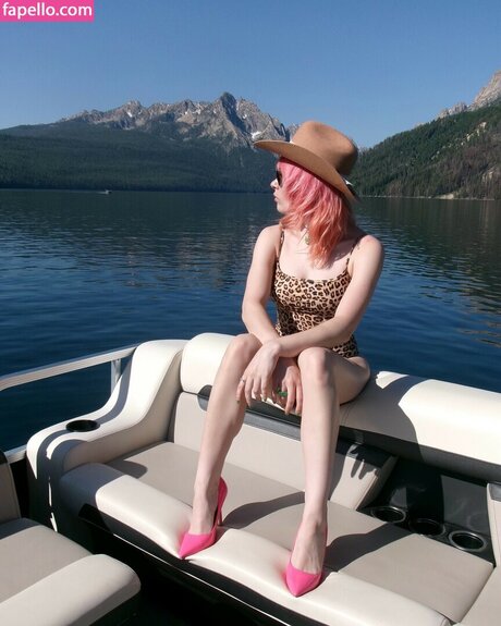 Ava Maybee nude pornstar galleries