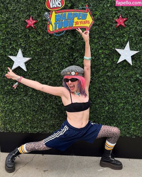 Ava Maybee model erotic images