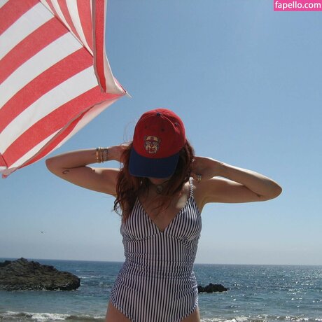 Ava Maybee hd model galleries