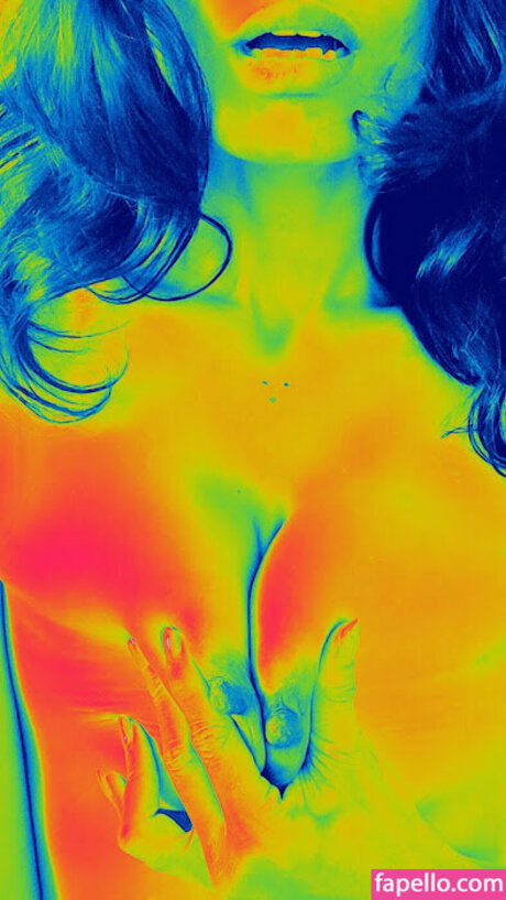 lesbian sex onlyfans erotic galleries