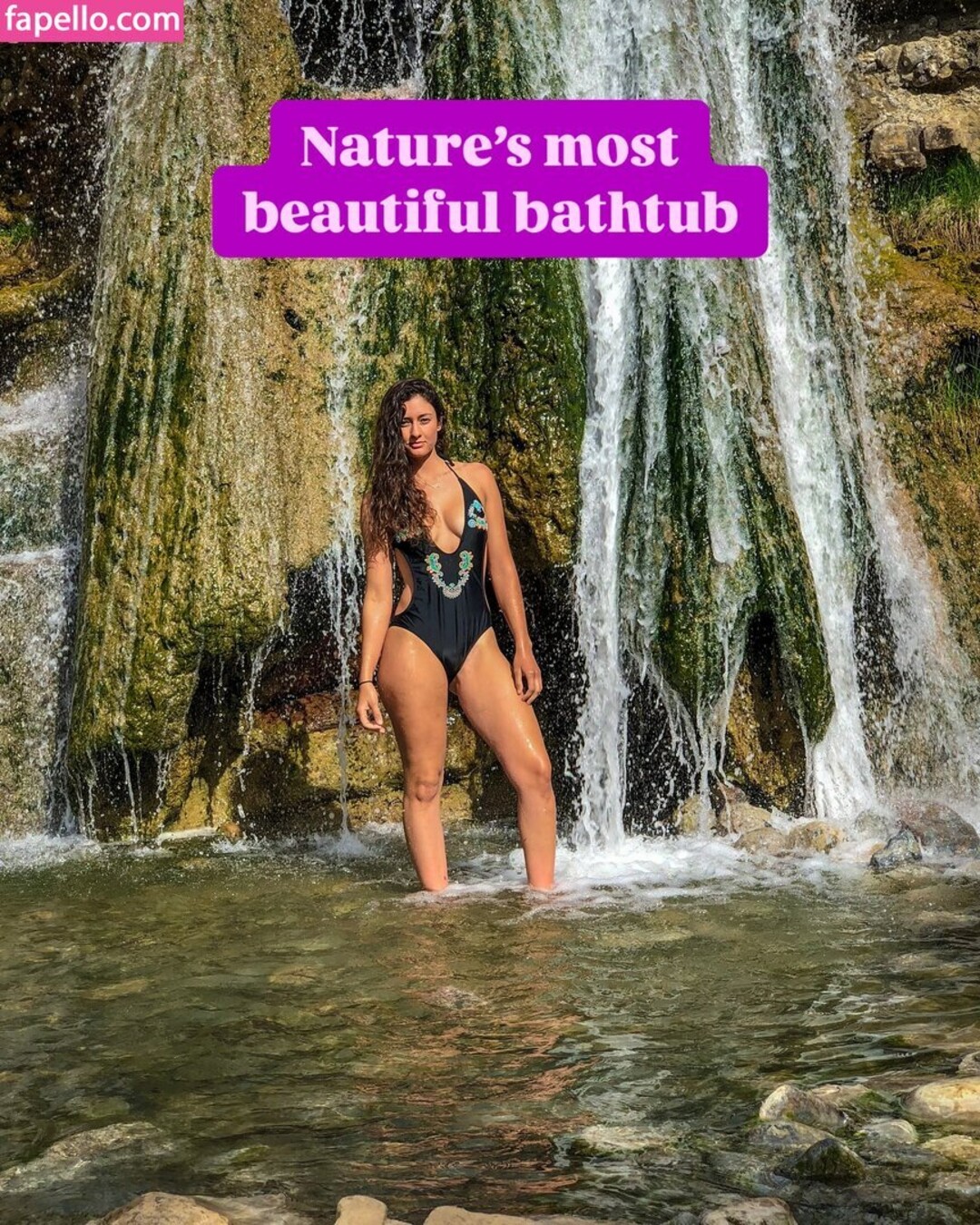 whereiskristen model naked photo