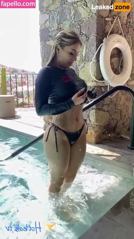 Alemiar Rojas model sexy img