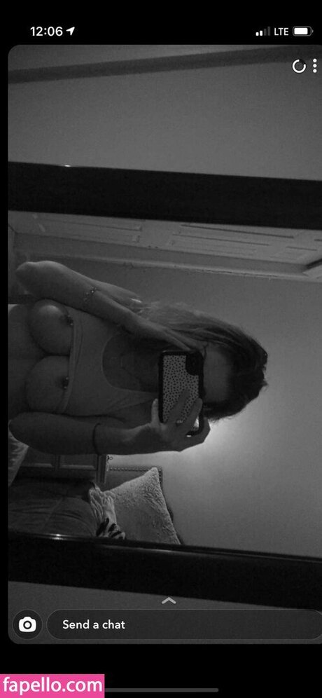 Madison Gritz naked model image