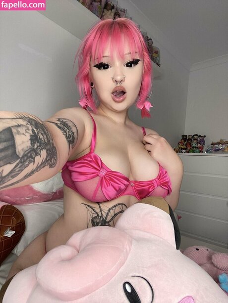 Cheriybomb star adult galleries