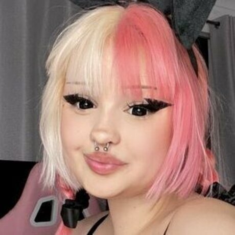 Cheriybomb star porn image