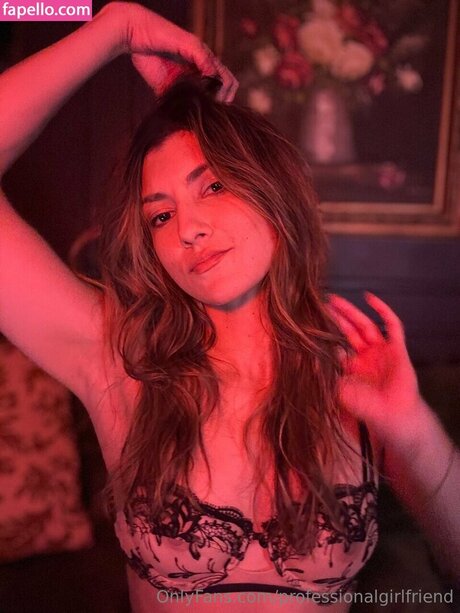 Gracie Canaan exclusive star archive