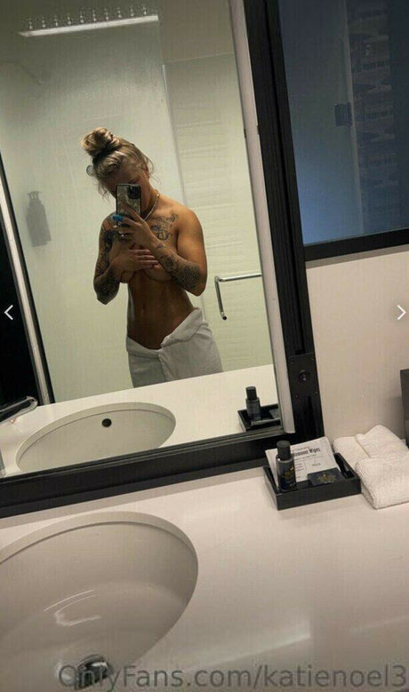 hijabi onlyfans nude photo