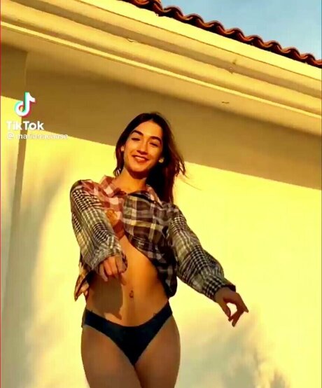 Mariana Casanova star high quality image