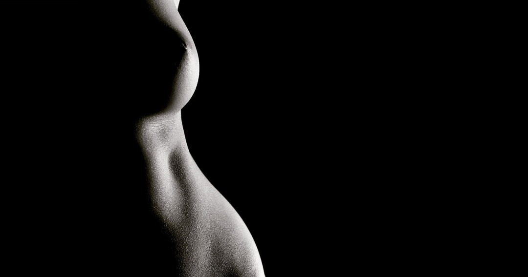 Gray Scale pornstar sexy pic