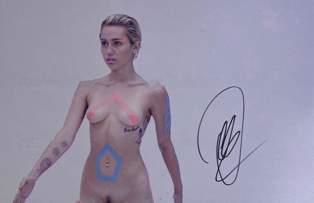 Cyrus Miley beautiful pornstar picture