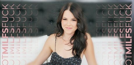 Addyson James porn model pics