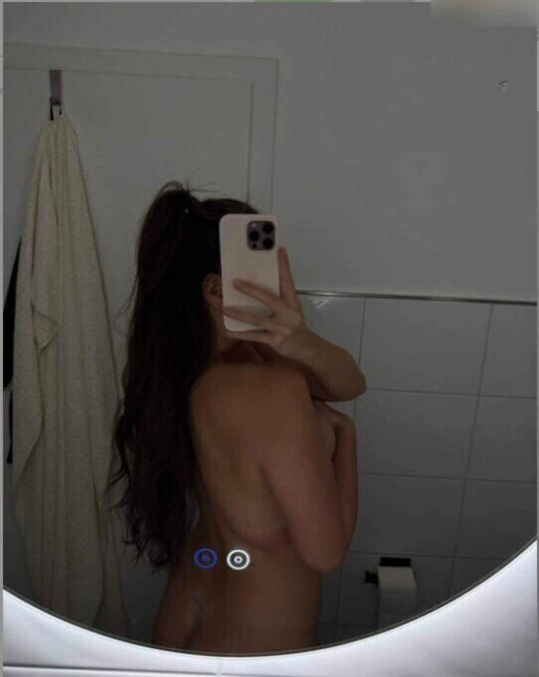 Vanessajolie pretty star archive