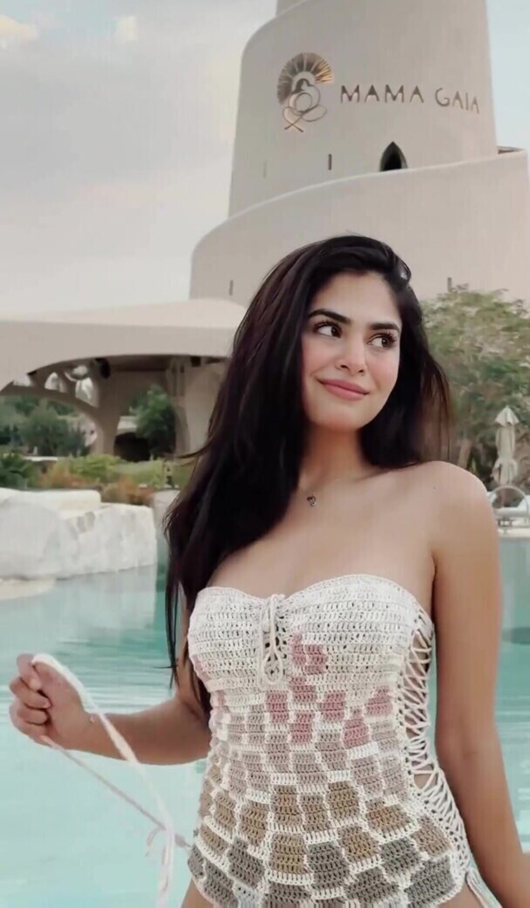 Mehak Ghai hot star pic
