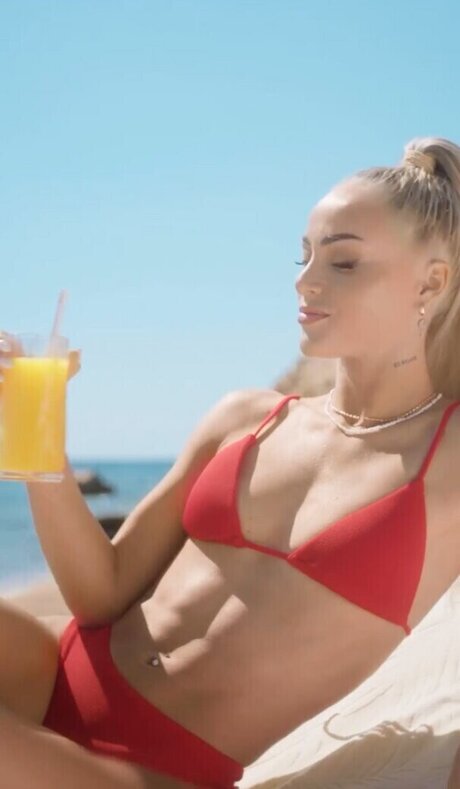 Alisha Lehmann exclusive star img