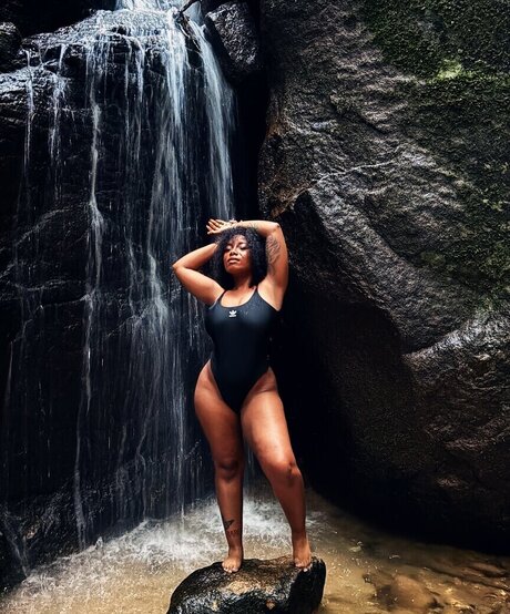 kortynie art model galleries