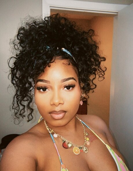 kortynie xxx model pic