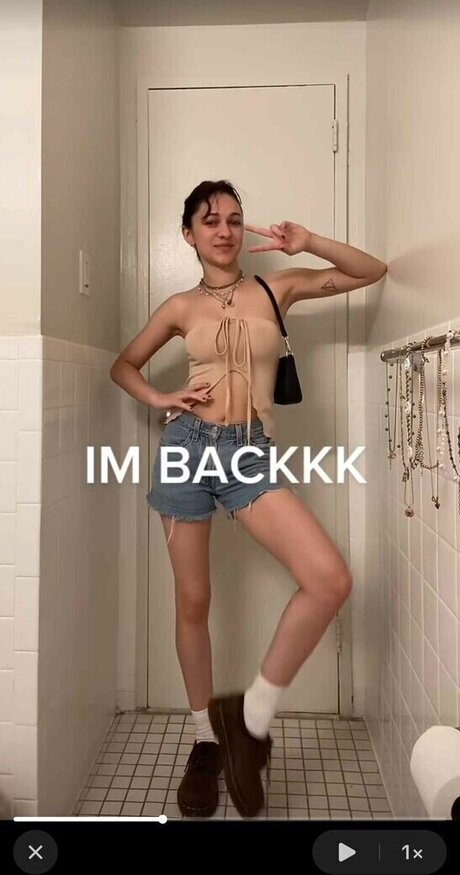 teen tits onlyfans porno pictures