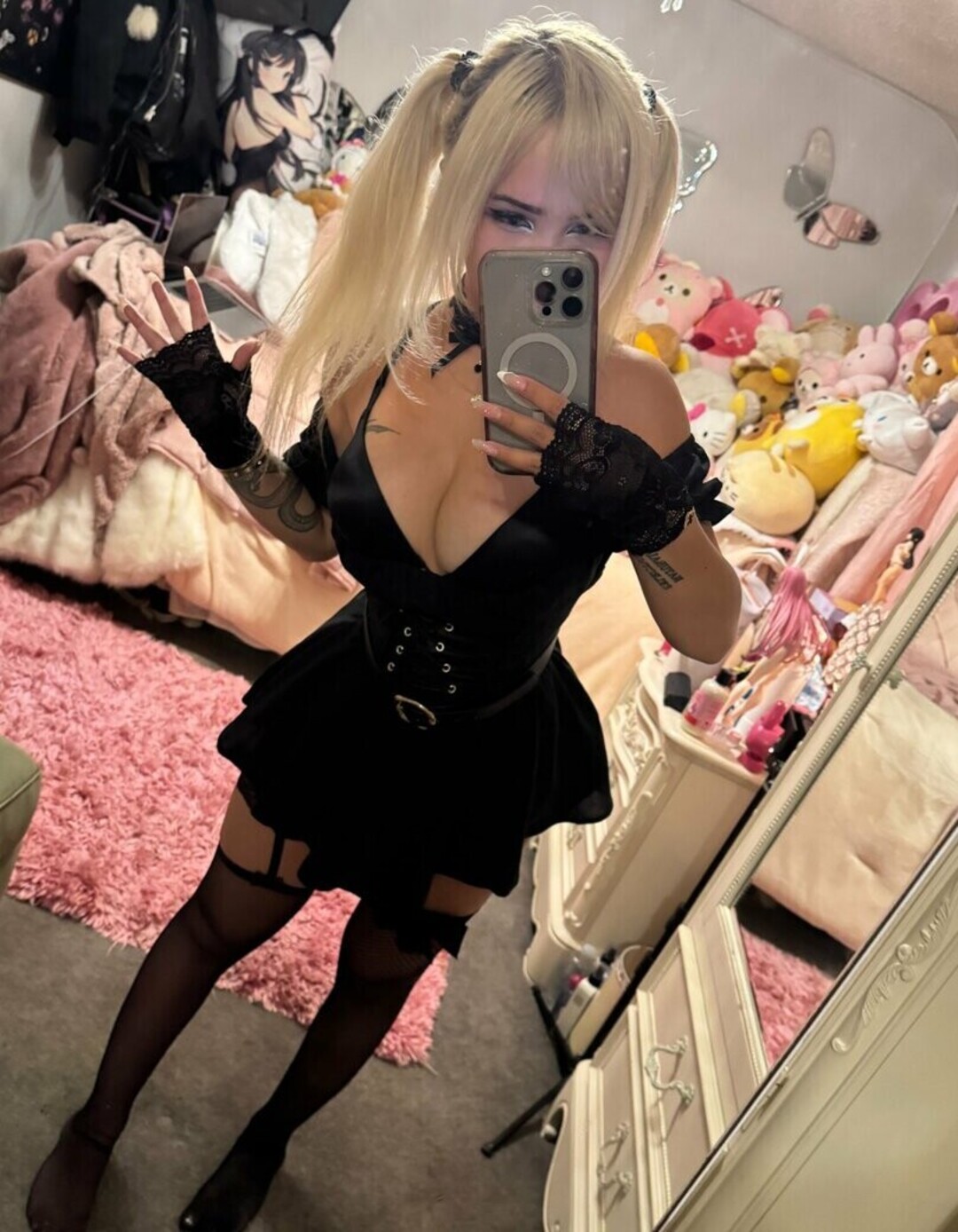 Ravegirlrori pornstar art picture