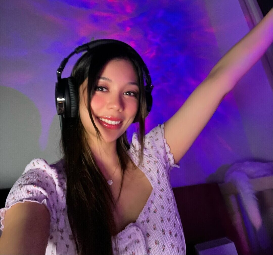 itshellovee pornstar exclusive image