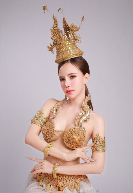 Cream Chabodee nice pornstar gallery