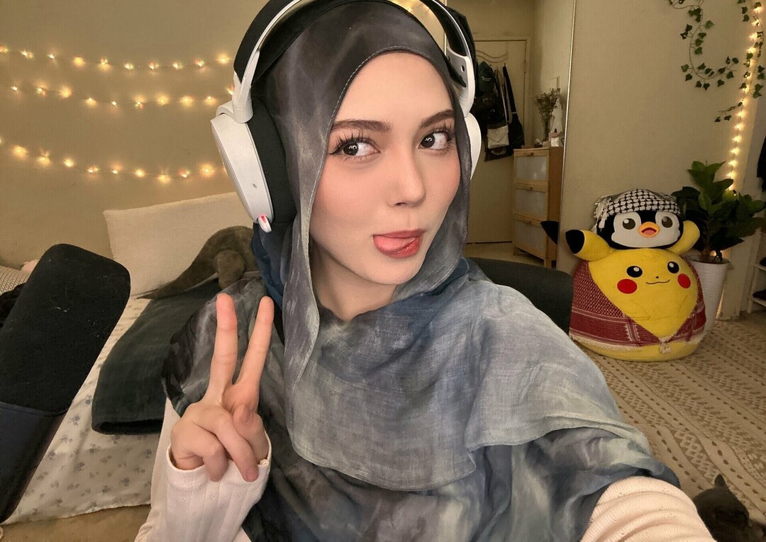 Sidsityttv star sex images