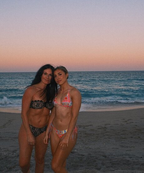 Adriana Rizzo naked actress img