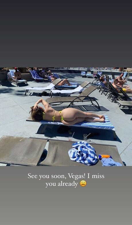 jennypetersonnn pornstar adult picture