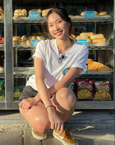 jennypetersonnn model nude pics