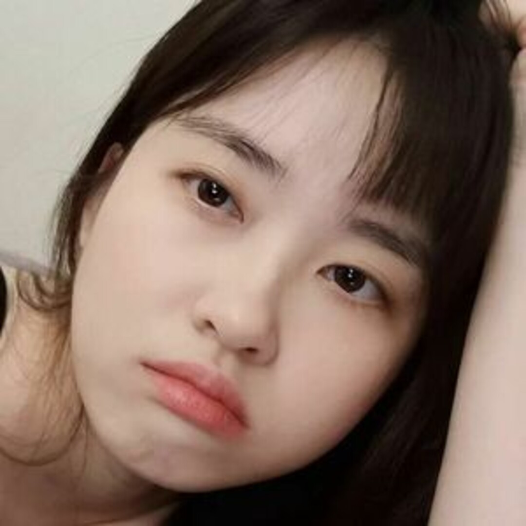 Soramsori ASMR model hd image