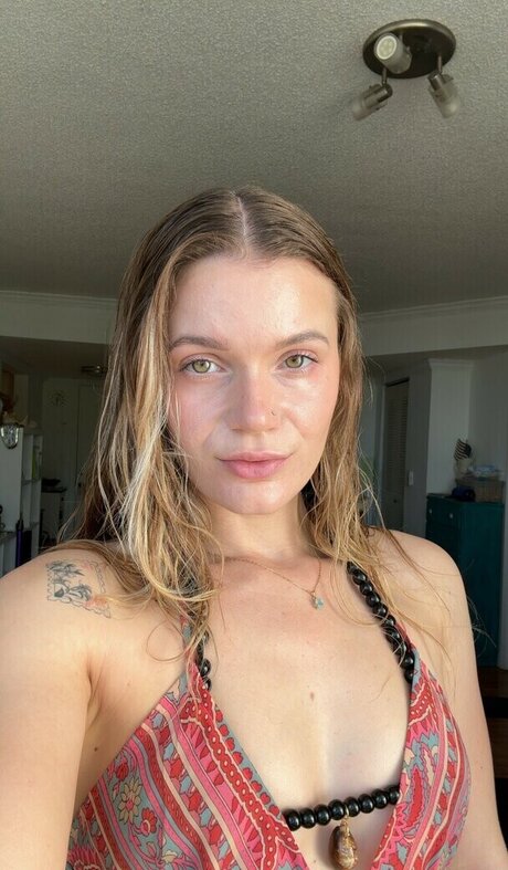 bonniee13 art model photos