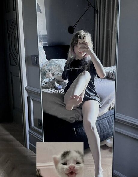 amateur nude onlyfans beautiful archive