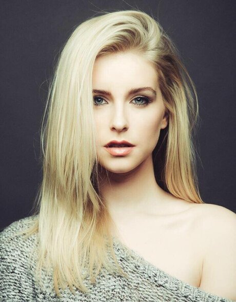 mature blonde onlyfans beautiful nude photos