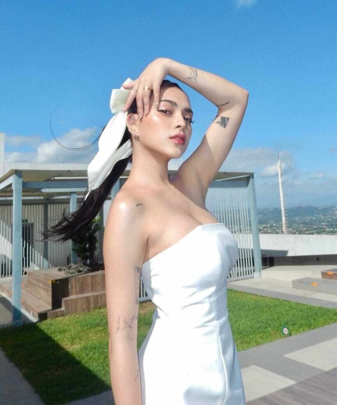 mikslmnc model pretty photos