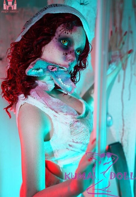 Zombie Doll pornstar art photos