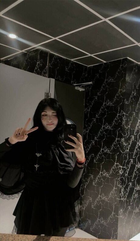 crybaby t free pornstar img