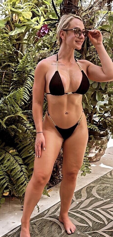 Carolina Monsalve nudes pornstar pics