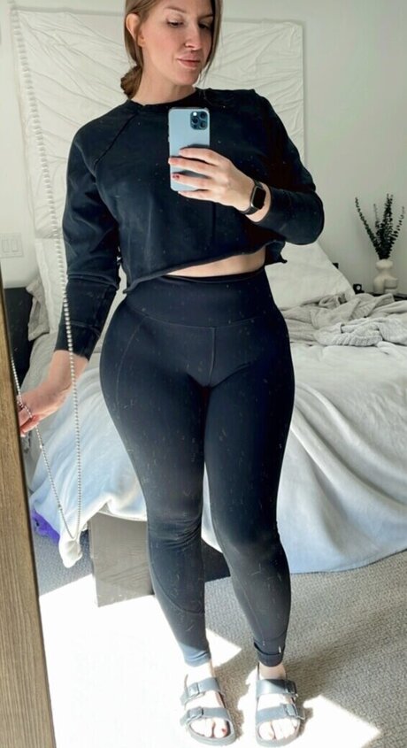 petite skinny onlyfans adult img