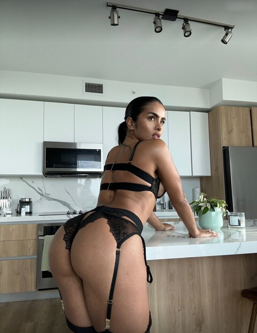 black granny onlyfans nude image