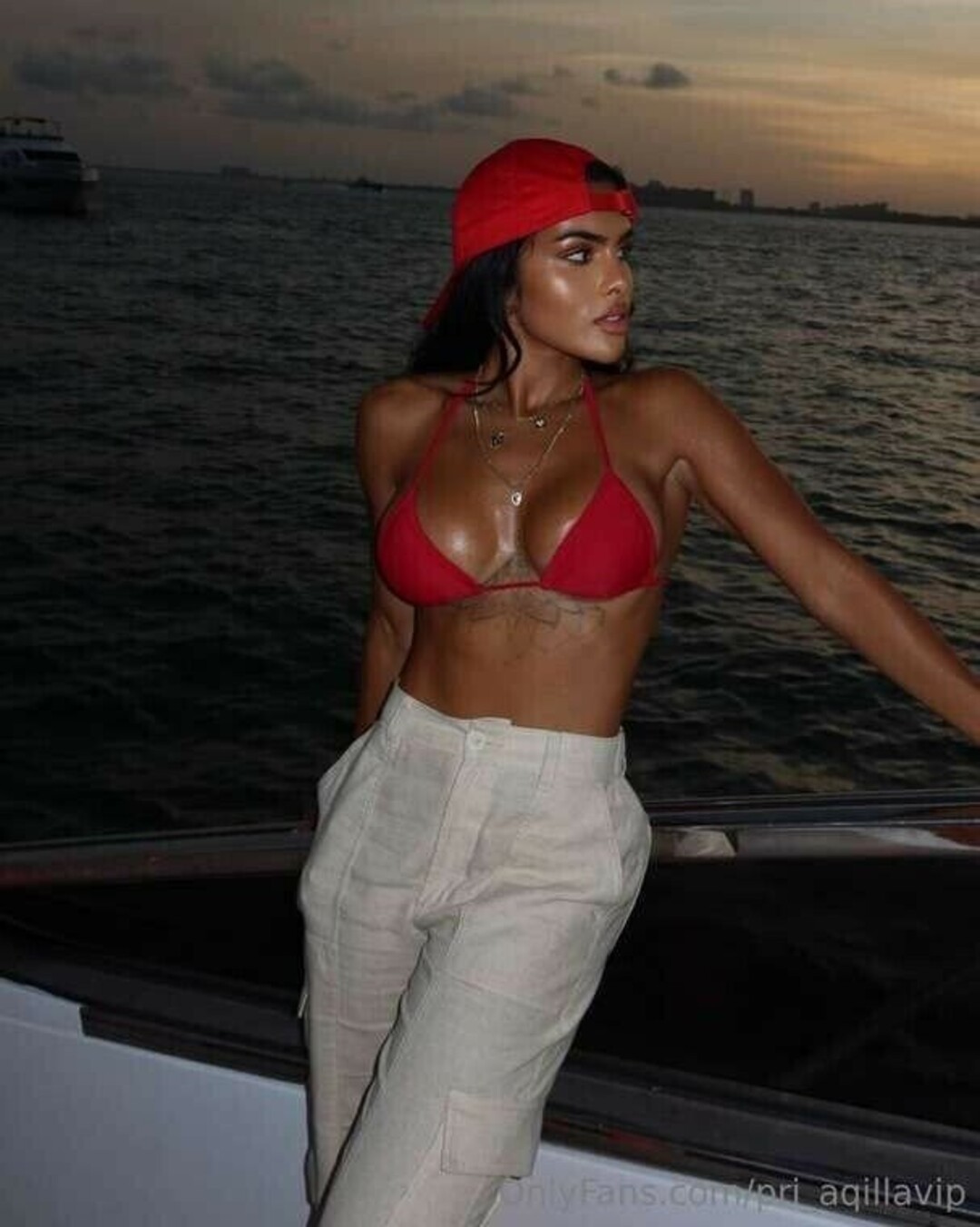 Priscilla Aqilla star nice pics